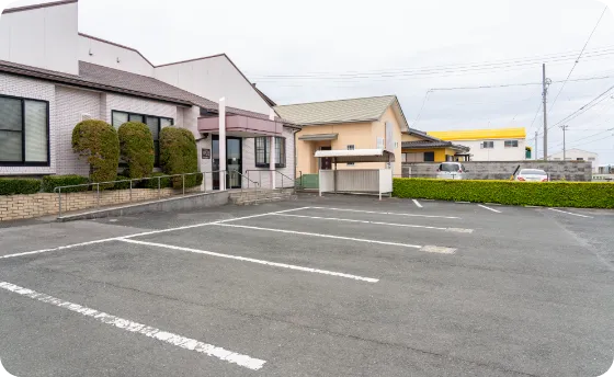 医院前の駐車場